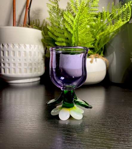 Shot glass daisy - daisy, flower