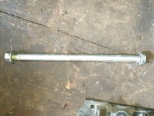KAWASAKI ER5 ER-5...SWINGING ARM SWING ARM/ENGINE MAIN LONG BOLT AN NUT...