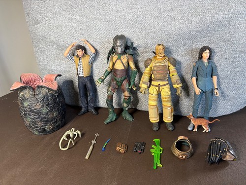 Neca aliens and predator