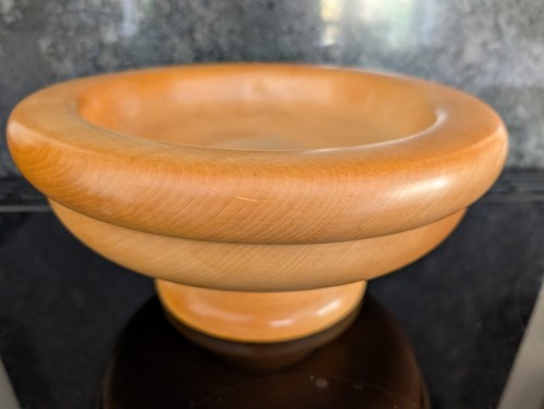 Large solid sycamore fruit - solid,