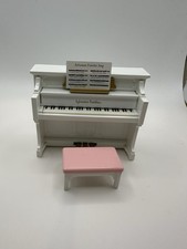 Sylvanian Families – Upright