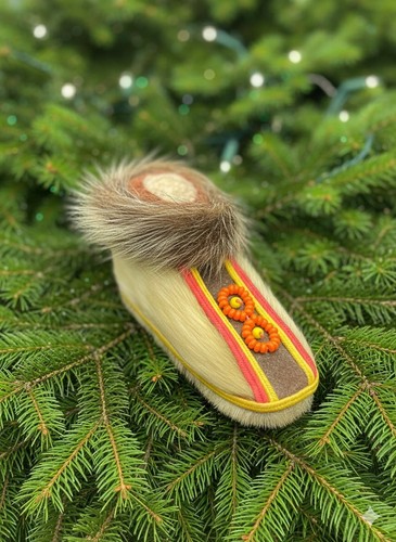 Inuit vtg miniature boot - vtg,
