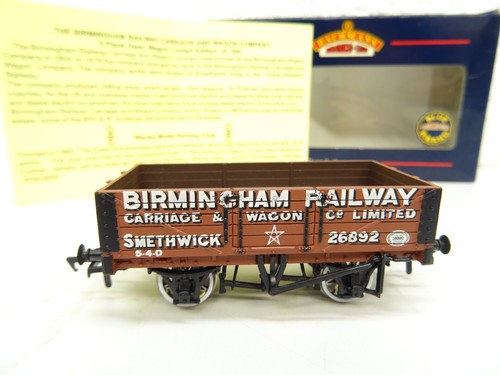 Gauge bachmann limited - oo,