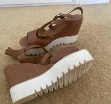 Bata Ladies Italian Leather Sandals Heels Size 4 37 Platform Brown White Shoes