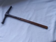 Vintage cross pein strap