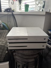 2x  Microsoft Xbox One S Have