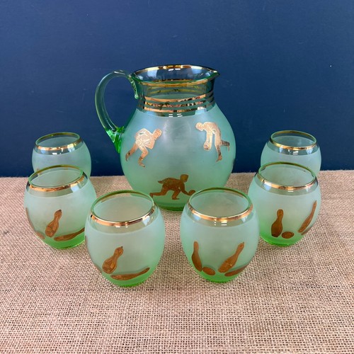 Vintage art deco glass - art, green
