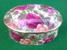 ROYAL ALBERT OLD COUNTRY ROSES