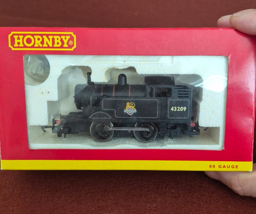Hornby r2877 br - 0-4-0t, black