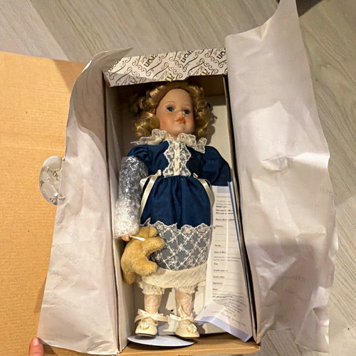 Alberon collectors dolls - alberon,