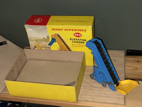 Dinky supertoys 964 elevator - dinky,