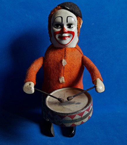 Schuco clown drummer