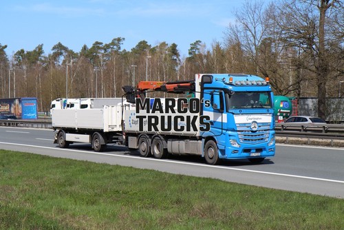 Truck photo mercedes benz - truck,