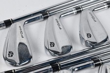Wilson FG-62 Irons / 3-PW /