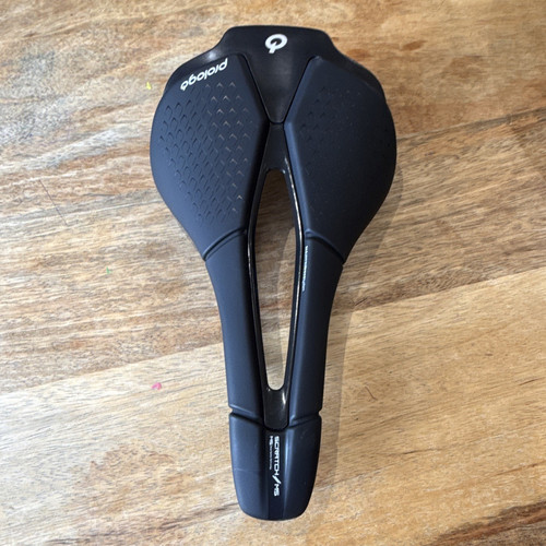Prologo scratch black - scratch,