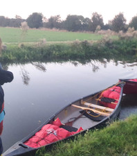 Mad River Canoe 16 - St Croix (2 Seats, Kneeling Thwart, Full Airbags &Painters)