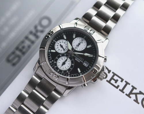 Seiko chronograph men watch - seiko,
