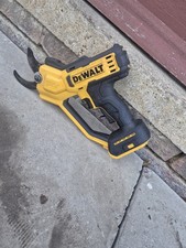 DEWALT 18V XR Cordless Powered