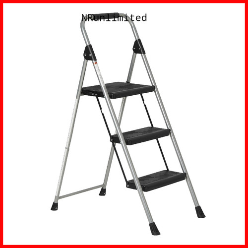 Retailer basics folding step - folding,
