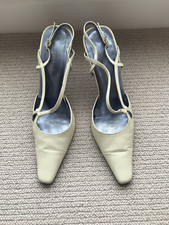 Carmen Poveda Shoes 39.5 Cream