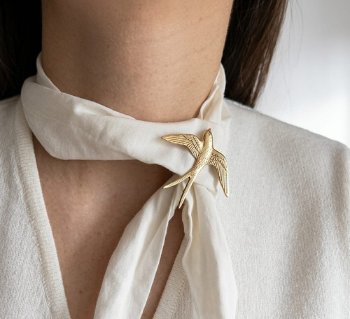 Vintage gold bird swallow - gold,