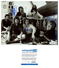 * AVERAGE WHITE BAND * signed