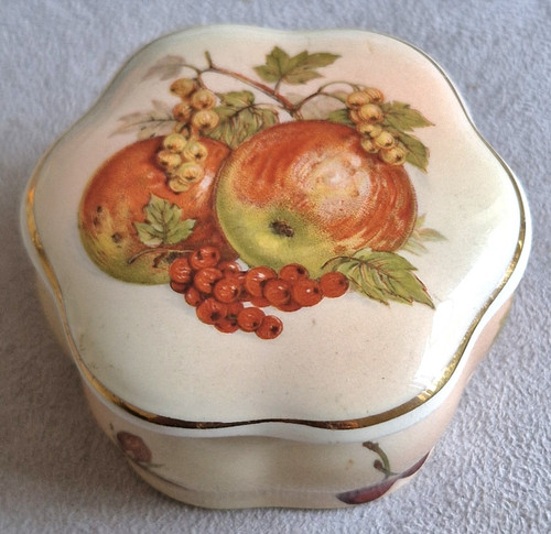 Palissy royal worcester royale - palissy,