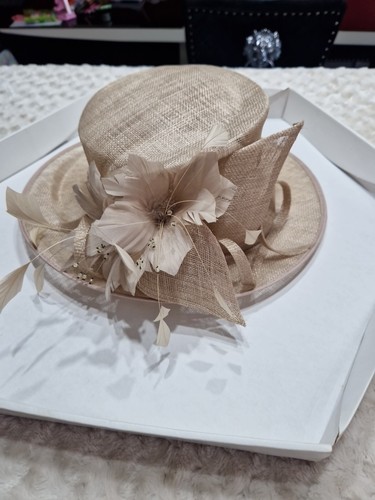 Wedding hat perfect - wedding,