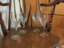 Royal Doulton Dorchester Crystal Wine Glasses 19cm Set of 4 (One Small Chip)