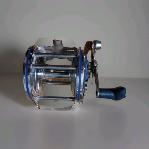 Vintage reel olympic dolphin - reel,