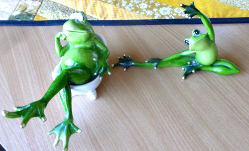 Shudehill frog ceramic - shudehill,