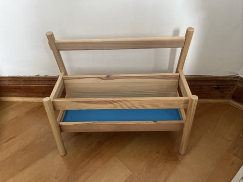 Ikea flisat book display - flisat,