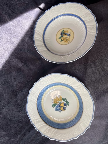 Two hutschenreuther bowls with - hutschenreuther,