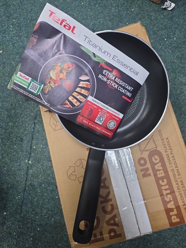 Tefal titanium essential - tefal,