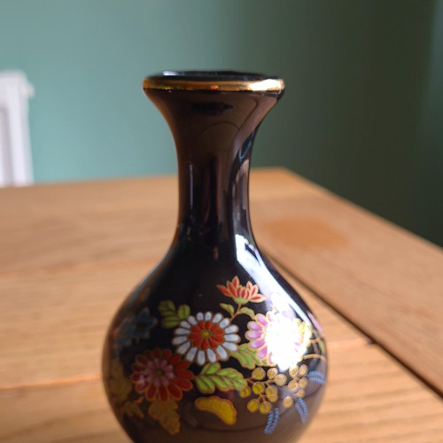 Black floral decorative vase - floral,