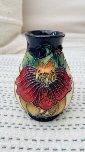 Moorcroft pottery - “moorcroft”,