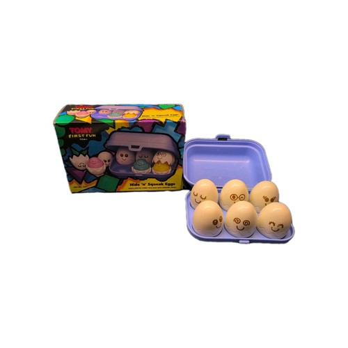 Tomy hide and - tomy, eggs