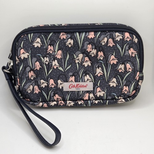 Cath kidston london wristlet - london,