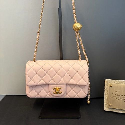 Chanel pink pearl crush flap - chanel,