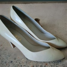 Carvela, Women's Court Shoes, Size 5/38,Cream Leather