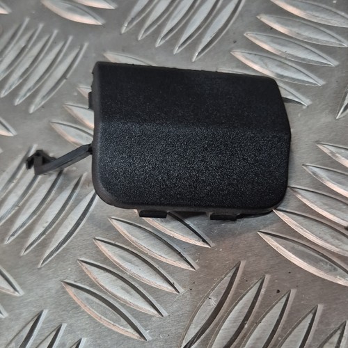 Ford mondeo plastic towing eye - ford,