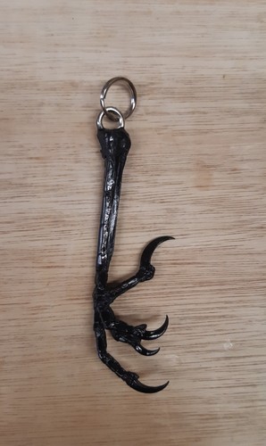 Small claw keyring with - x,