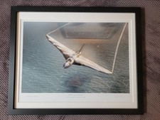 Vulcan XH558 "Turning on the Power" framed print - Andy Rouse Collection