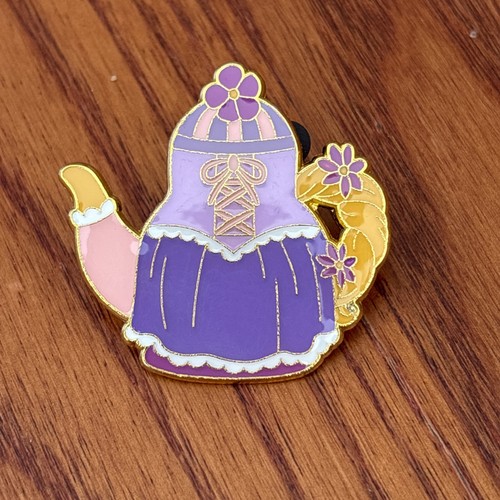 Rapunzel teapot pin - rapunzel, badge