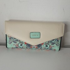 Love's Women's Clutch Wallet