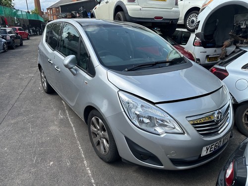 2011 vauxhall meriva silver - vauxhall,
