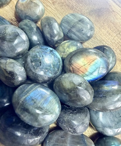 Crystal labradorite tumble - crystal,