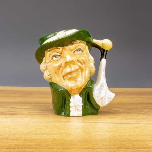 Royal doulton small - royal, character