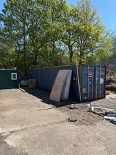 40ft x 8ft shipping container