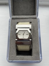 Ladies DKNY watch With strap and original Box. Needs. New Battery and Strap